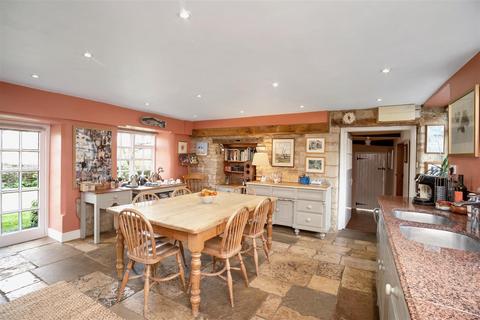 6 bedroom detached house for sale, Little Oakley