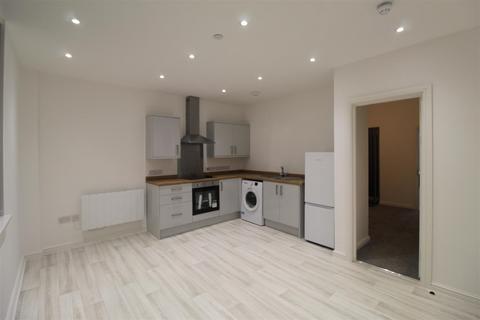 1 bedroom flat to rent, Splott Road, Cardiff CF24