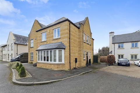 3 bedroom semi-detached house for sale, Gordon Close, Broadway, Worcestershire, WR12