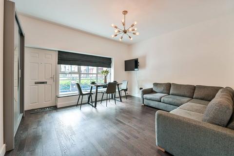 1 bedroom flat to rent, Russell Place, Canada Water, London, SE16