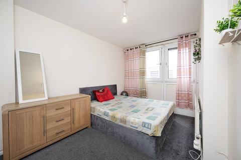 2 bedroom flat for sale, Longnor Road, Bethnal Green, London, E1