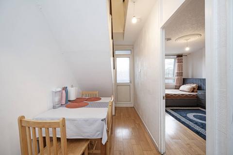104 Longnor Road, London, E1 4DA