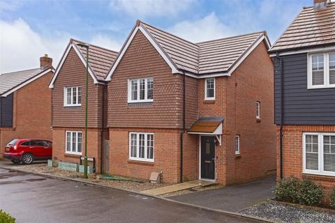 3 bedroom detached house for sale, Lobelia Drive, Worthing