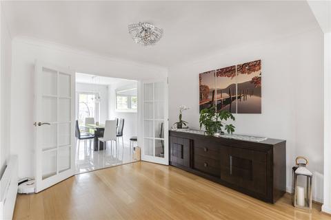 21 Rolleston Avenue, Petts Wood, Orpington, BR5 1AJ