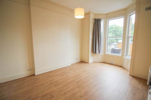 2 bedroom flat for sale, Weston-super-Mare*2 Minutes to Sea Front*Ground Floor*Two Double Bedrooms*