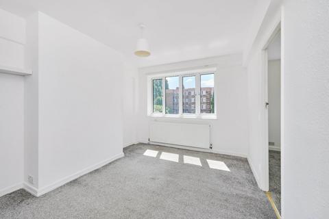 1 bedroom apartment to rent, Kimber Road, London