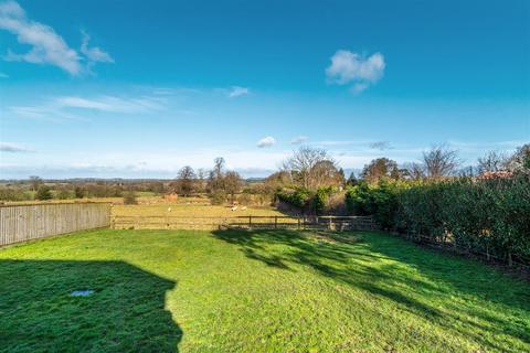 4 bedroom detached house for sale, Pear Tree Lane, Whitchurch