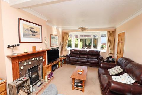 3 bedroom semi-detached house for sale, Ferndale Road, Church Crookham GU52