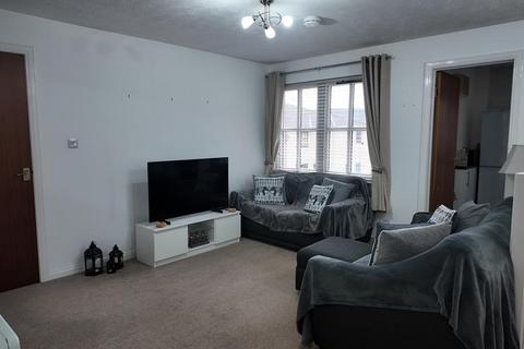 2 bedroom flat to rent, 29 Broadstraik Avenue, Elrick. Westhill. AB32 6DA