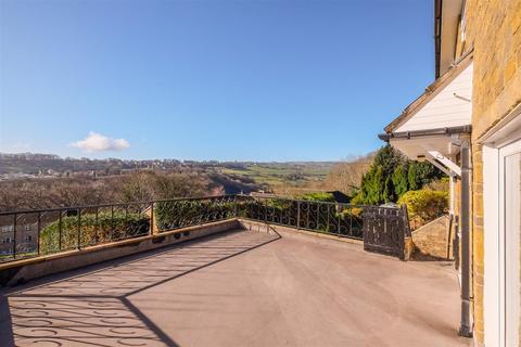 4 bedroom detached house for sale, Hollins Lane, Sowerby Bridge