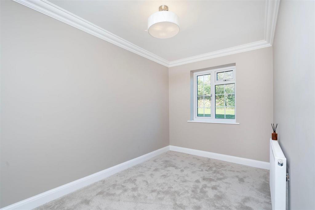 Craigmount - Third bedroom 1.jpeg