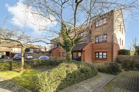 Ash Walk, WEMBLEY