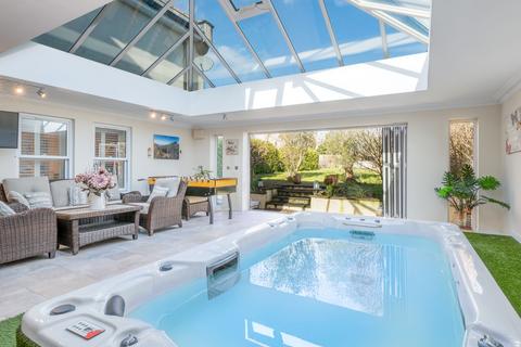 202a Devizes Road, Hilperton, Trowbridge, BA14 7QR