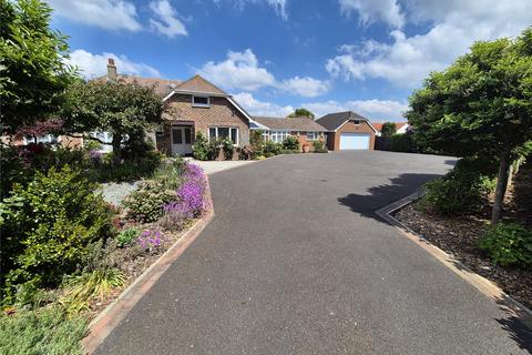 4 bedroom detached house for sale, Orchard Road, Hayling Island, Hampshire, PO11