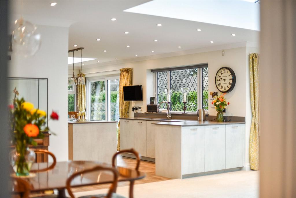 Kitchen-Breakfast Rm