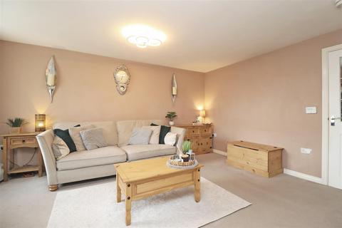 3 bedroom end of terrace house for sale, Cavendish Walk, Meadow Rise, TS19 8WG