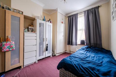 3 bedroom end of terrace house for sale, High Barnet,  Barnet,  EN5