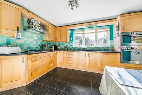 4 bedroom detached house for sale, Sandringham Close, Knightwood Park, Chandler's Ford