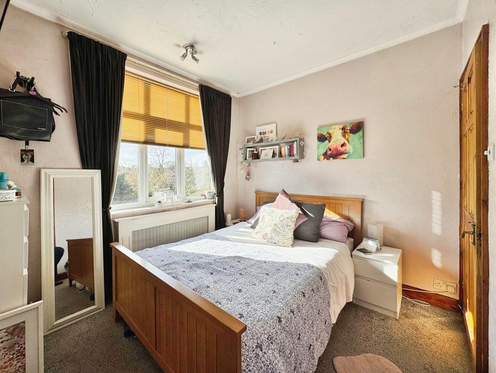 30 Sibson Road, Birstall, Leicester, LE4 4 DW