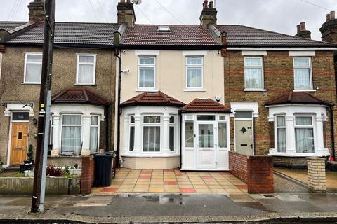 3 bedroom house for sale, Hunter Road, Ilford