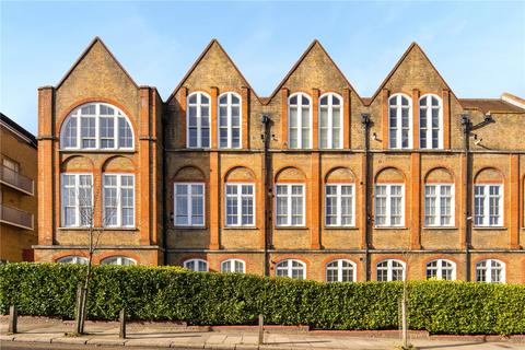 2 bedroom flat for sale, Schoolhouse Yard, Bloomfield Road, London, SE18