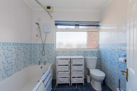 145 Tamar Way, Slough, SL3 8SZ