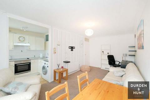 1 bedroom retirement property for sale, Abigail Court, Ongar, CM5