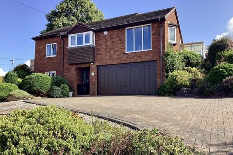 4 bedroom detached house for sale, Canal Hill, Tiverton