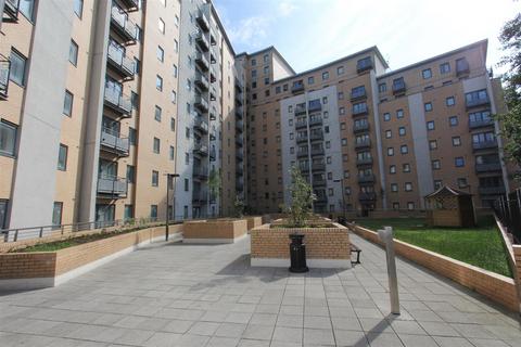 Aspect 14, Elmwood Lane