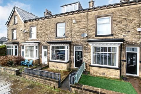 4 bedroom terraced house for sale, Myrtle Avenue, Bingley, West Yorkshire, BD16