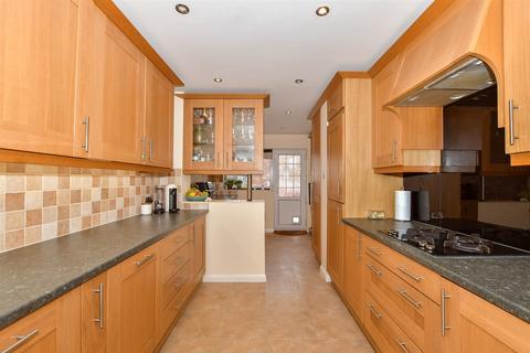 4 bedroom semi-detached house for sale, Sycamore Drive, Greenacres, Aylesford, Kent