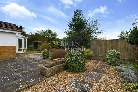 3 bedroom detached bungalow for sale, Maltings Drive, Harleston