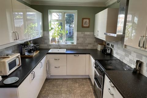 15 Bleriot Road, Upper Rissington, Cheltenham, GL54 2NN