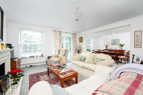 2 bedroom apartment for sale, Gower Road, Weybridge, KT13