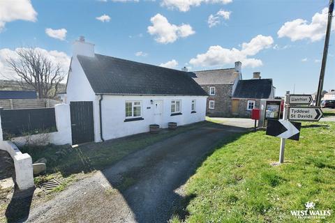 2 bedroom cottage for sale, Ffordd Y Felin, Trefin, Haverfordwest