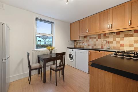 2 bedroom maisonette for sale, Catford Hill, London, SE6