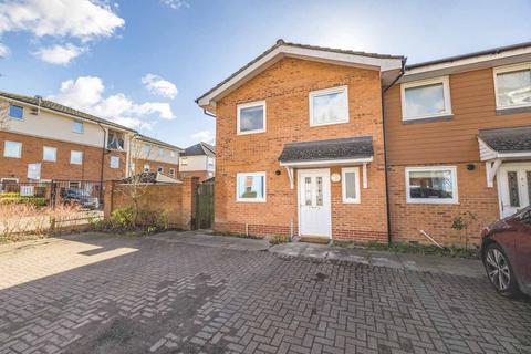 4 bedroom end of terrace house for sale, Admiralty Close, West Drayton UB7