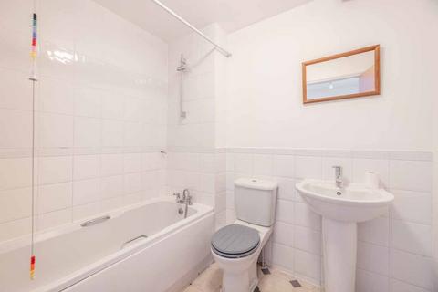 4 bedroom end of terrace house for sale, Admiralty Close, West Drayton UB7