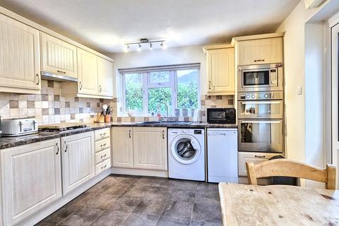 2 bedroom detached bungalow for sale, Stretton Farm Road, Church Stretton SY6