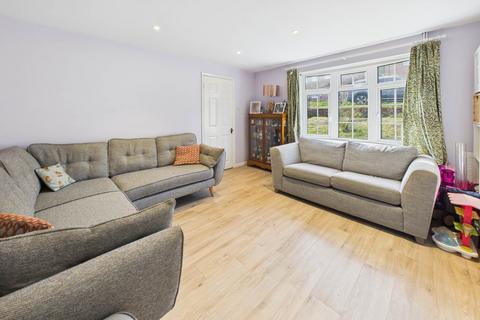 3 bedroom end of terrace house for sale, Crouchfield, Hemel Hempstead