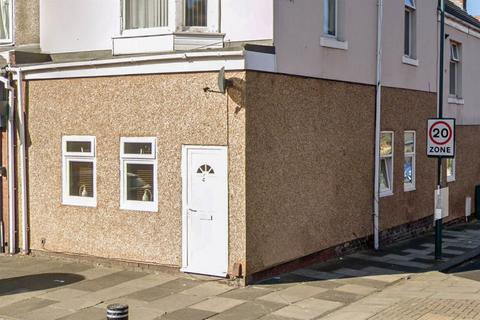 3 bedroom flat for sale, Stanhope Road, South Shields