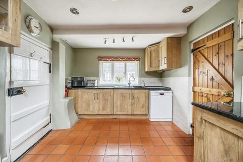 undefined, Quainton,  Buckinghamshire,  HP22