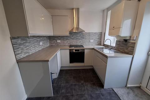 3 bedroom terraced house to rent, Bennett Street, Buxton