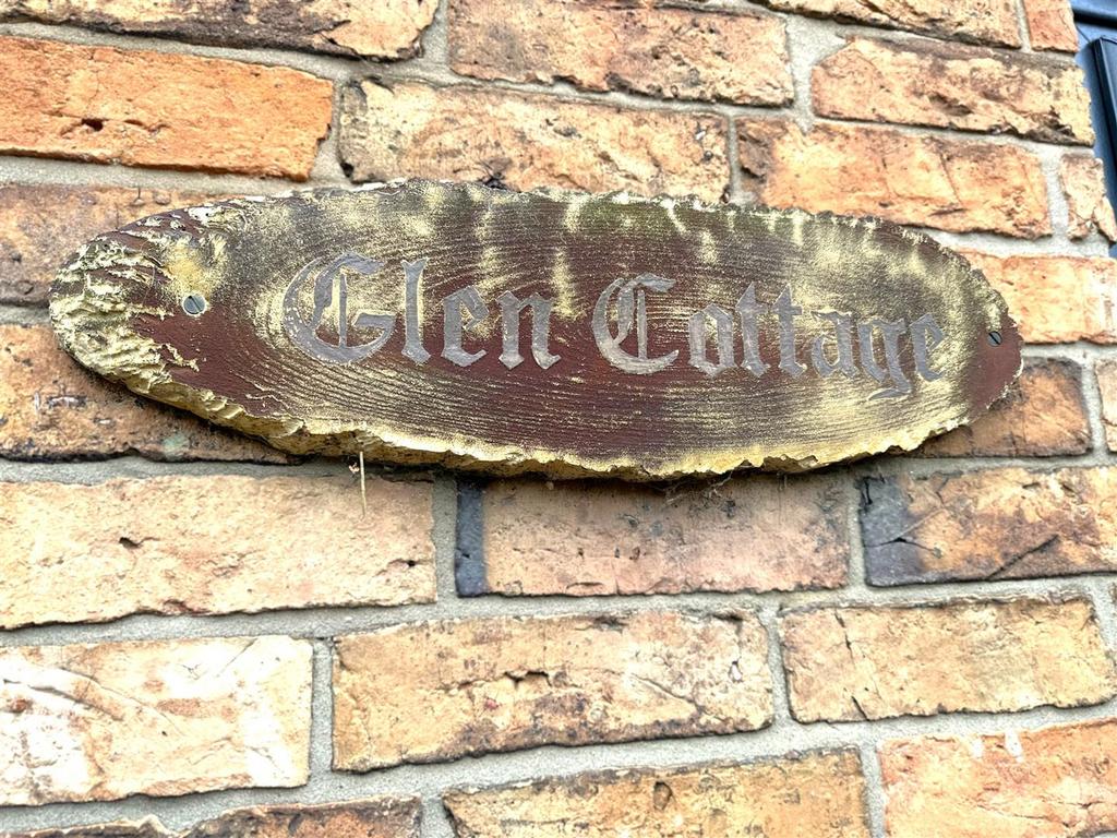Welcome To Glen Cottage 155