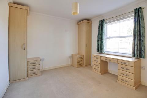 2 bedroom apartment to rent, St. Neots Road, St. Neots PE19