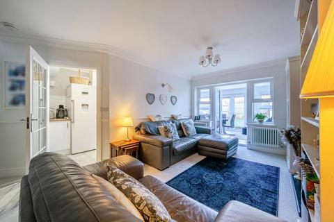 16 Fryers Close, Kings Worthy, Winchester, SO23 7LP