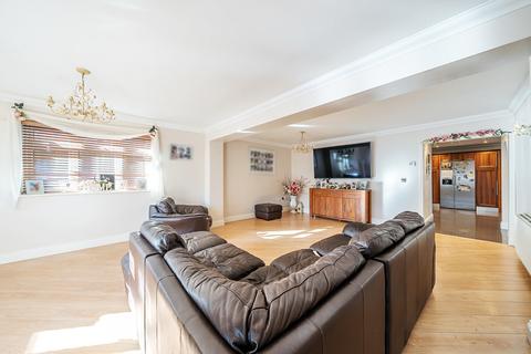 5 bedroom detached house for sale, Hever Avenue, West Kingsdown, Sevenoaks