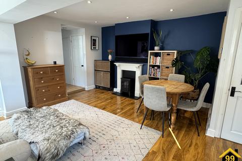 36a Fruen Road, Feltham, TW14 9NR