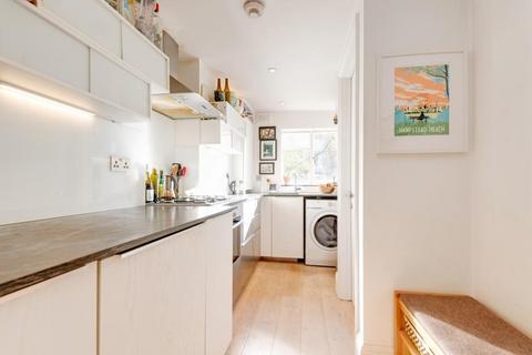 1 bedroom flat to rent, Laurier Road, NW5