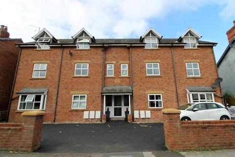 2 bedroom apartment to rent, Victoria Court, Poulton Le Fylde, Lancashire